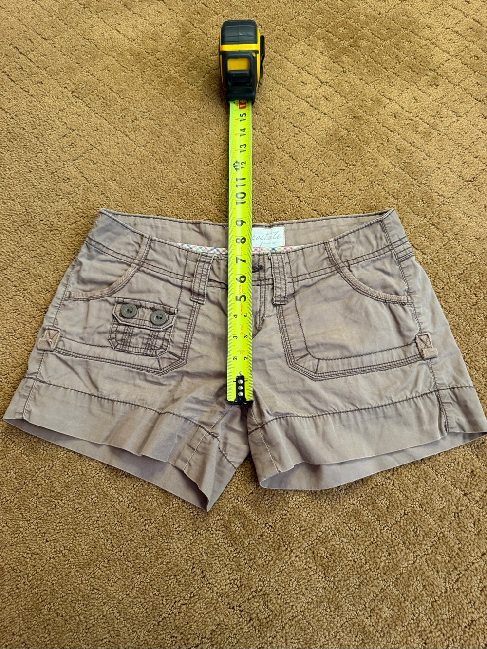 Vintage Aéropostale Beige Cargo Shorts Low Rise Women’s 1/2 Y2K - Picture 5 of 8